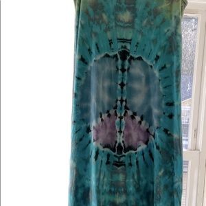 ☮️Hardly worn Tie dye dress☮️
